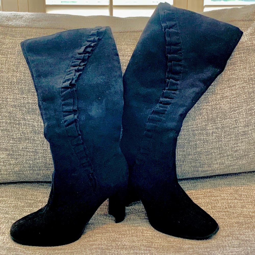 8.5 knee-high, vegan suede boots